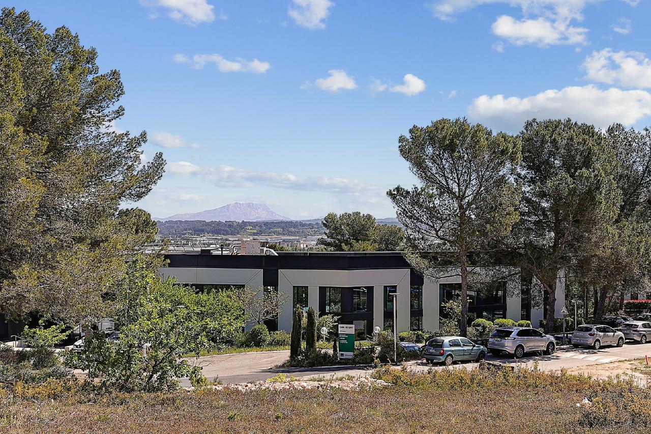 Bureau Aix-en-Provence 2416m² Location bureau Aix-en-Provence Bouches-du-Rhône OLBUR2115060 6